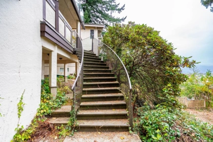 Backyard Photo of 2806 W King Edward Avenue, Vancouver, BC