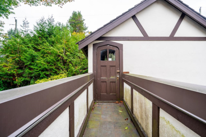 Front Yard Photo of 2806 W King Edward Avenue, Vancouver, BC
