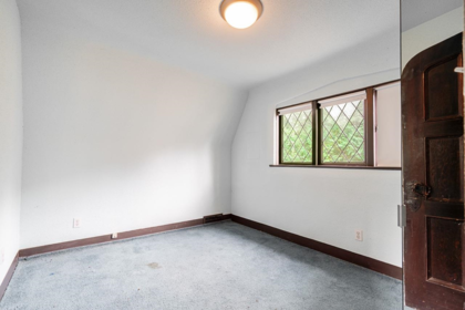 Hallway Photo of 2806 W King Edward Avenue, Vancouver, BC