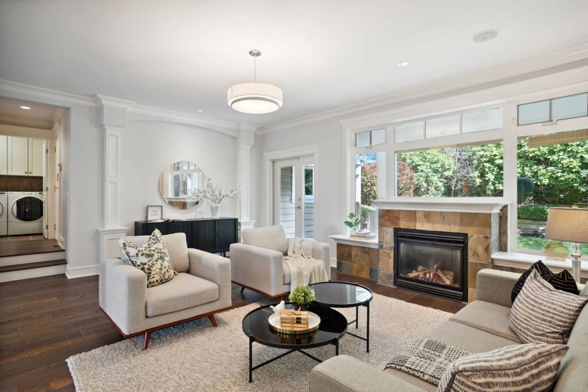 Primary Bedroom Photo of 2185 Lawson Avenue, West Vancouver, BC