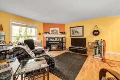 14810 Holly Park Lane, Surrey, BC, Surrey — Townhouse for sale