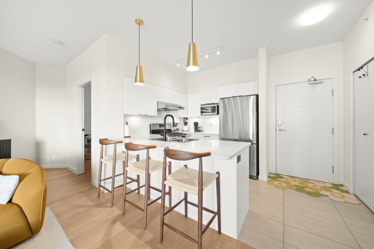 Breakfast Nook Photo of 417 10880 No. 5 Road, Richmond, BC