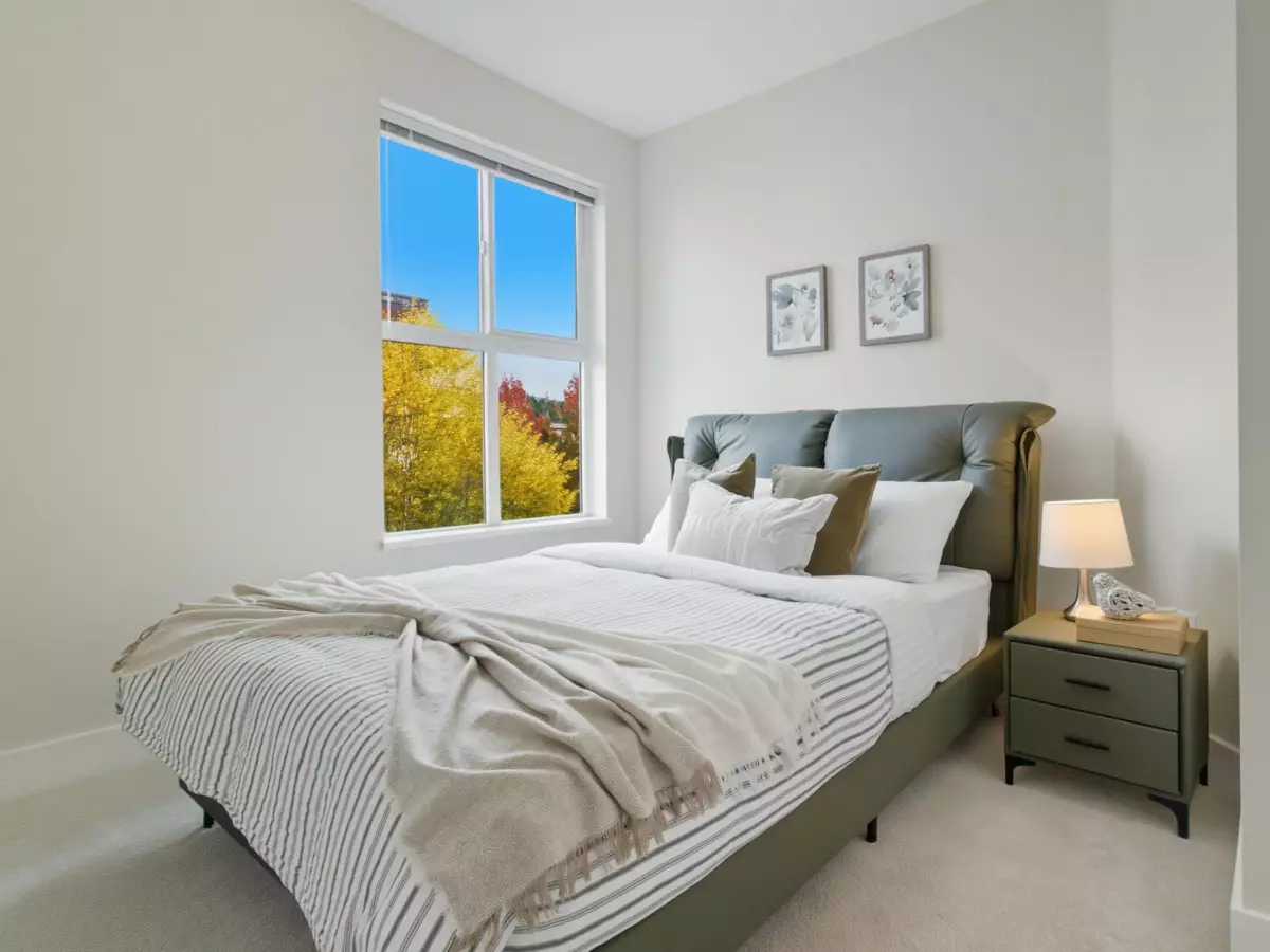 Kitchen Island Photo of 303 5928 Birney Avenue, Vancouver, BC