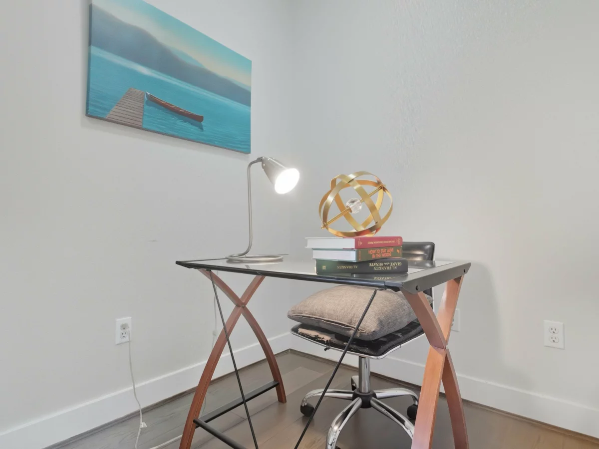 Walk-In Closet Photo of 303 5928 Birney Avenue, Vancouver, BC