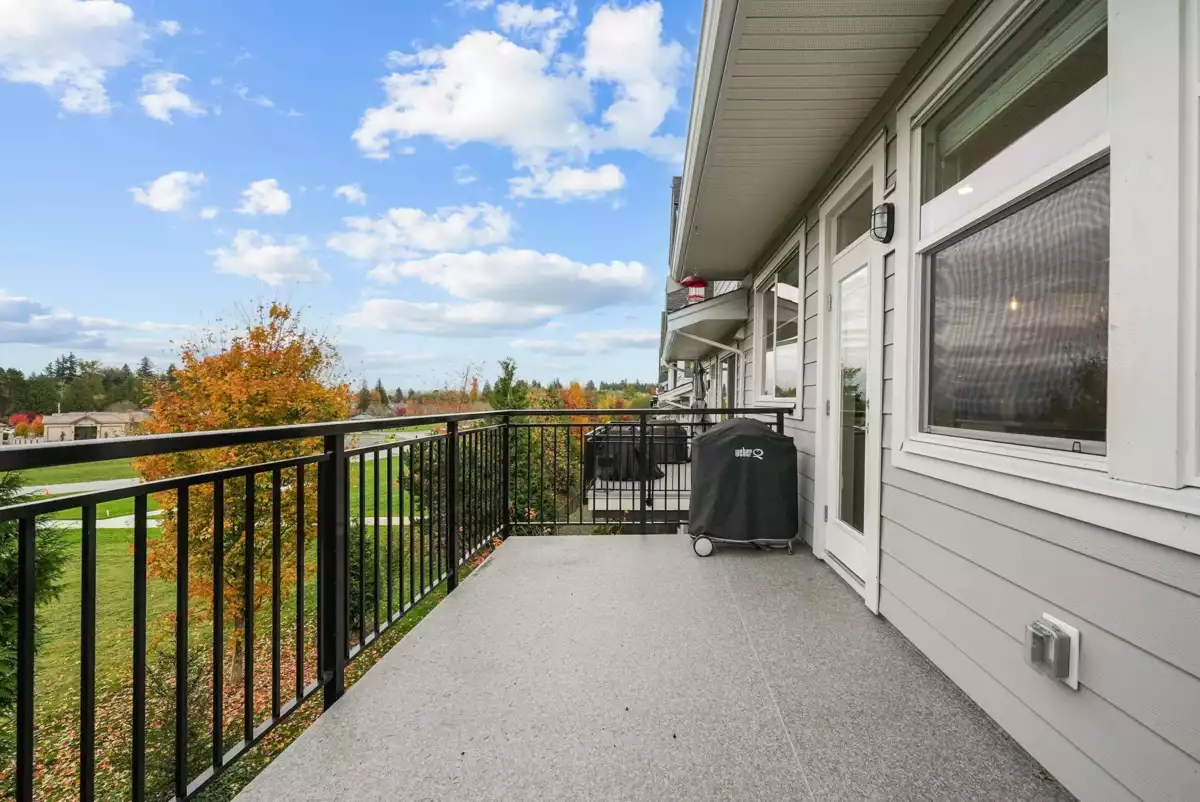 Pantry Photo of 19 15717 Mountain View Drive, Surrey, BC