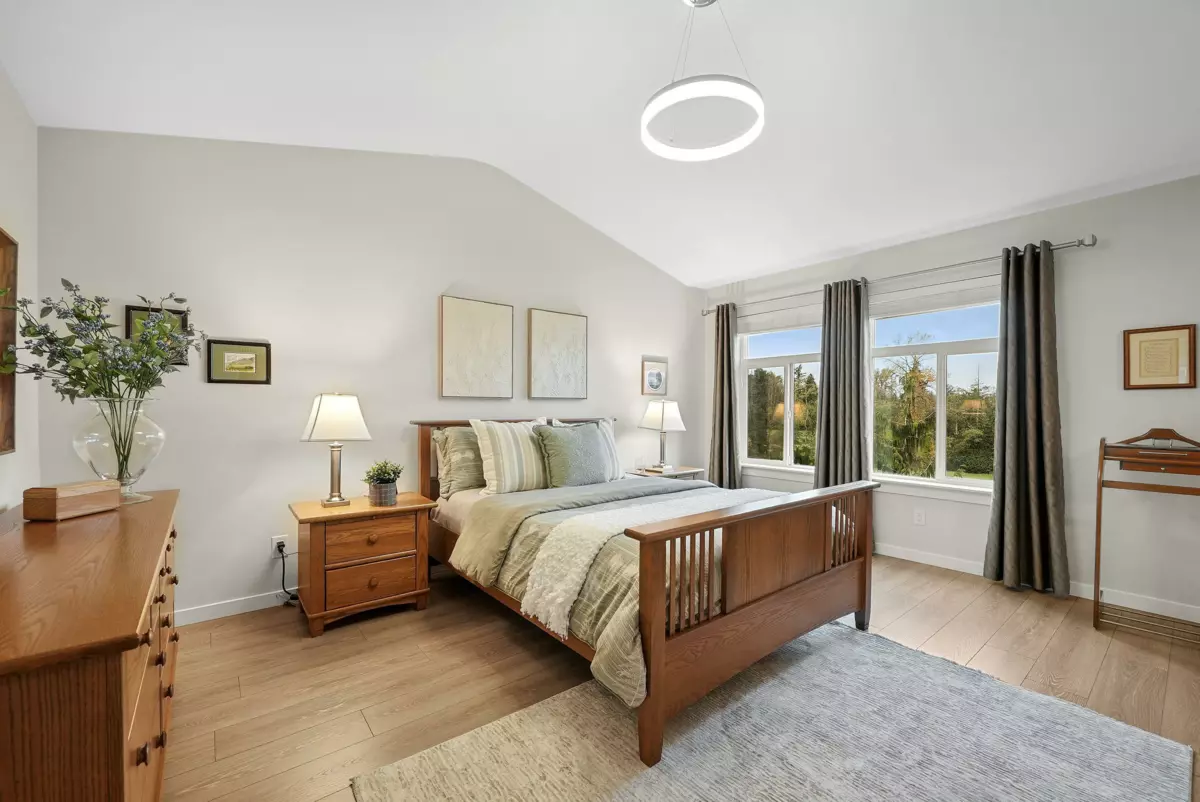 Powder Room Photo of 19 15717 Mountain View Drive, Surrey, BC