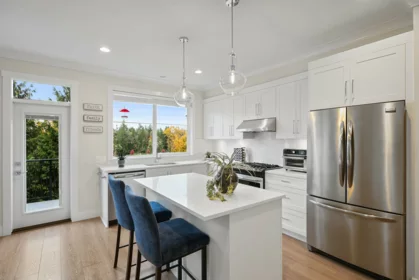 19 15717 Mountain View Drive, Surrey, BC, Surrey — Townhouse for sale