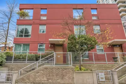168 Prior Street, Vancouver, BC, Vancouver — Townhouse for sale