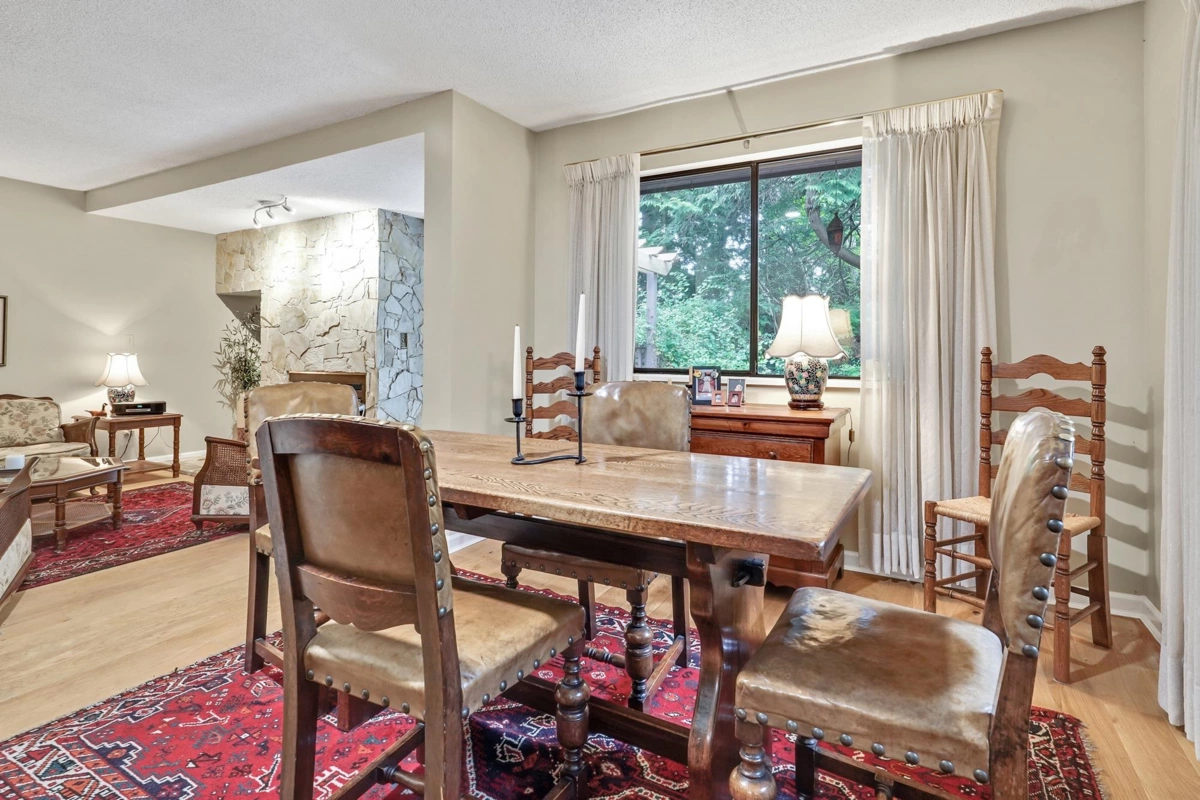 Breakfast Nook Photo of 103 12749 16 Avenue, Surrey, BC