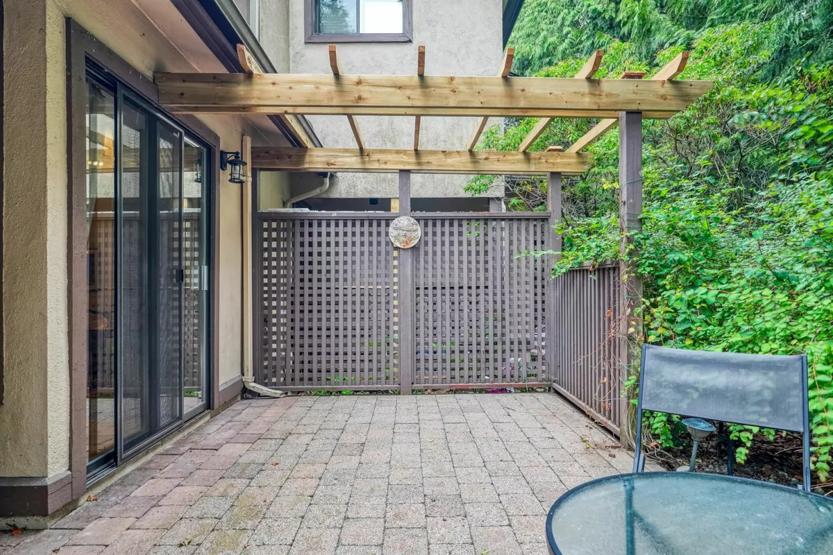 Hot Tub / Spa Photo of 103 12749 16 Avenue, Surrey, BC