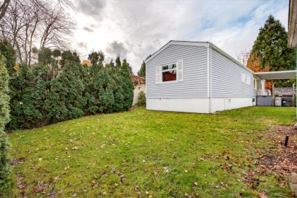 Hot Tub / Spa Photo of 171 145 King Edward Street, Coquitlam, BC