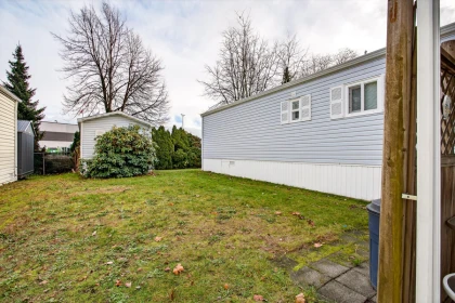Swimming Pool Photo of 171 145 King Edward Street, Coquitlam, BC