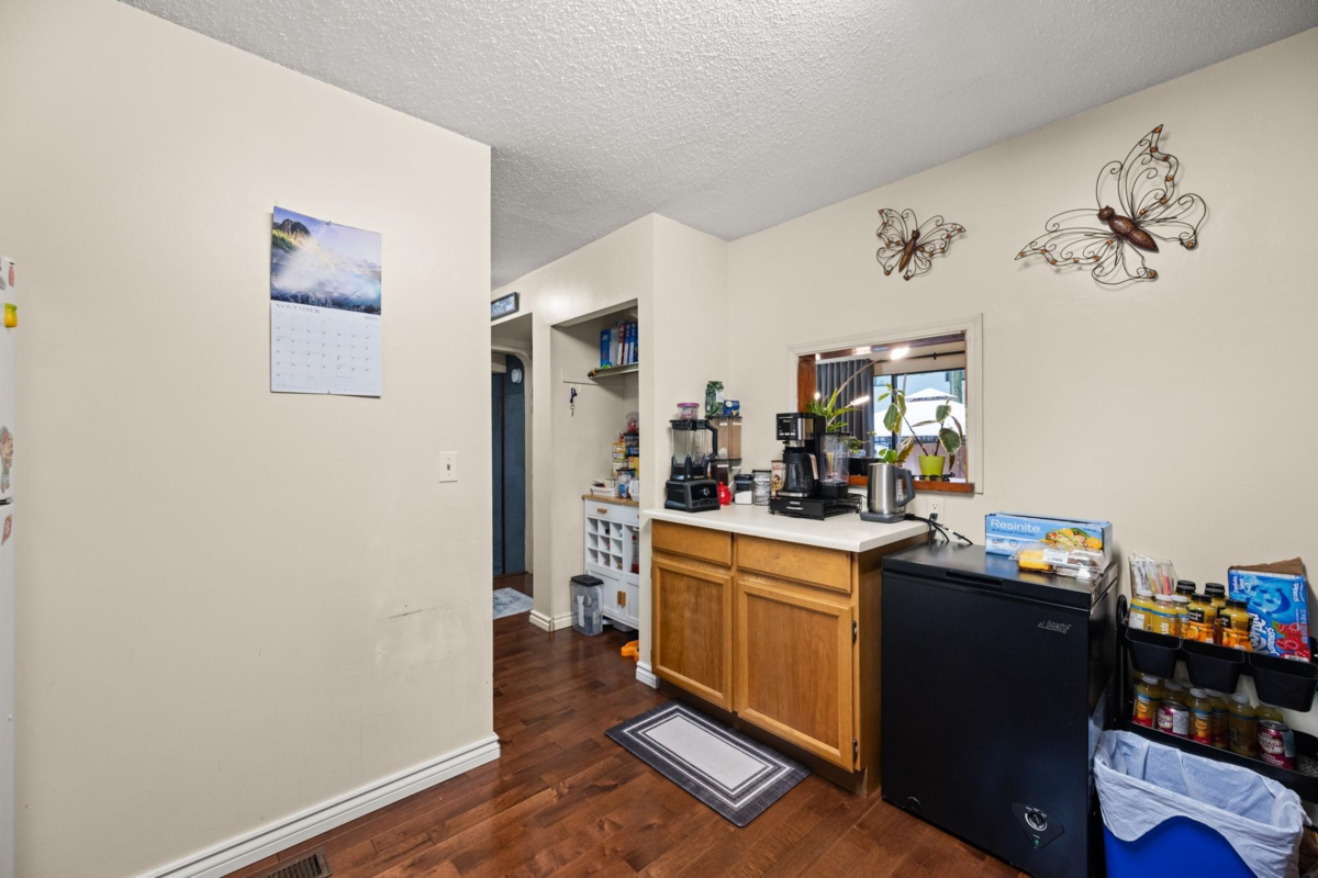 Guest Bathroom Photo of 54 10836 152 Street, Surrey, BC