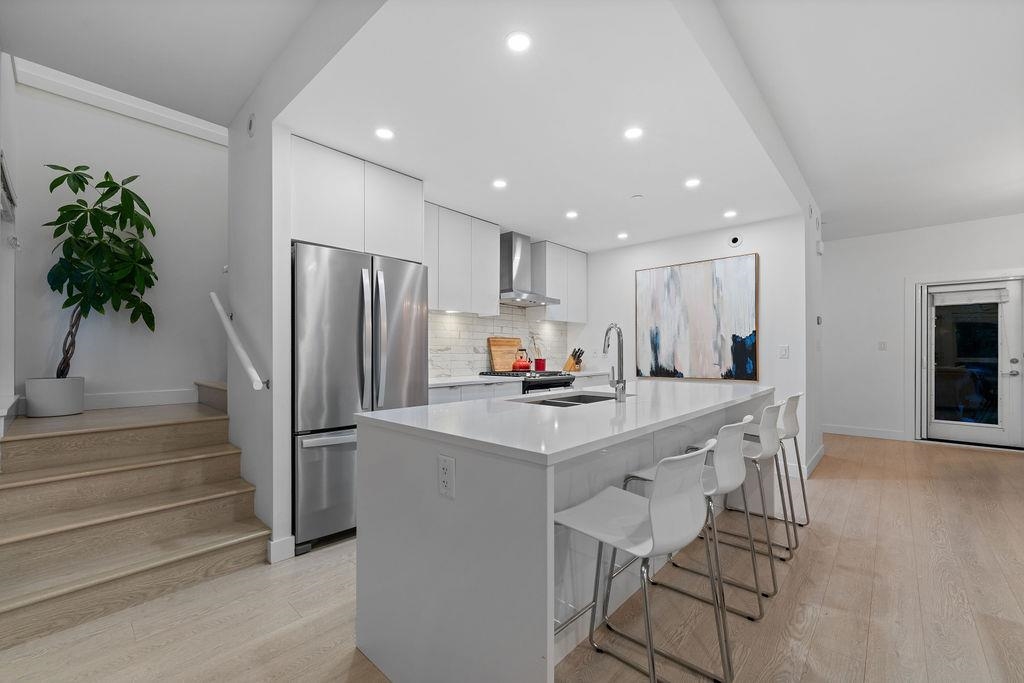 Bedroom 3 Photo of 40 3596 Salal Drive, North Vancouver, BC