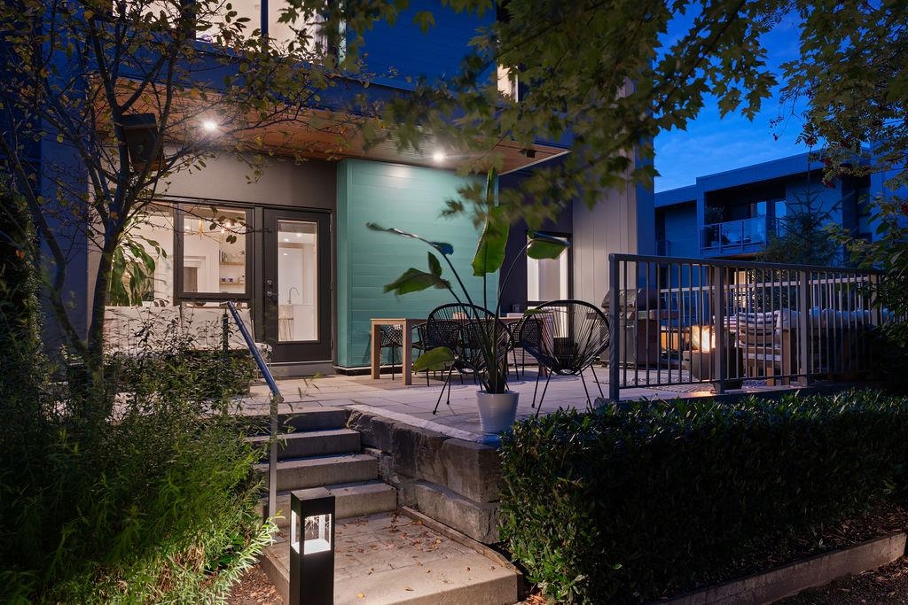 Family Room Photo of 40 3596 Salal Drive, North Vancouver, BC