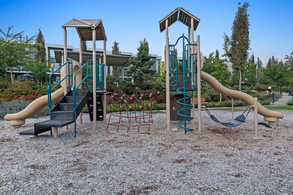 Garden / Landscaping Photo of 40 3596 Salal Drive, North Vancouver, BC