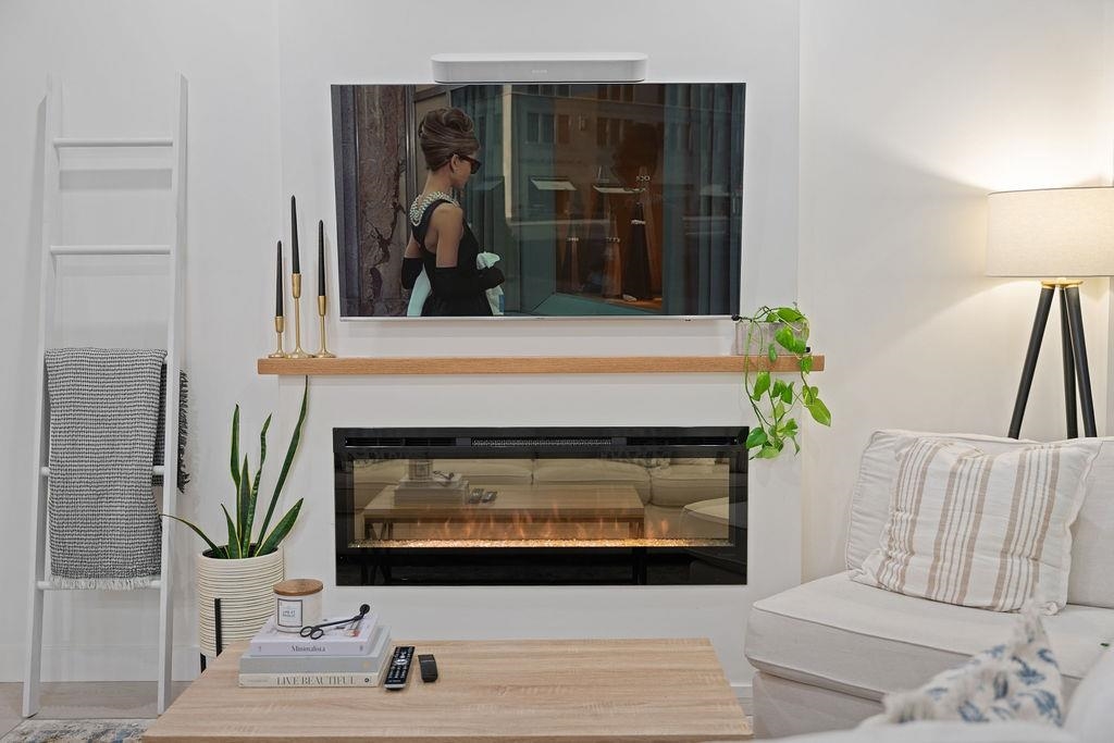 Powder Room Photo of 40 3596 Salal Drive, North Vancouver, BC