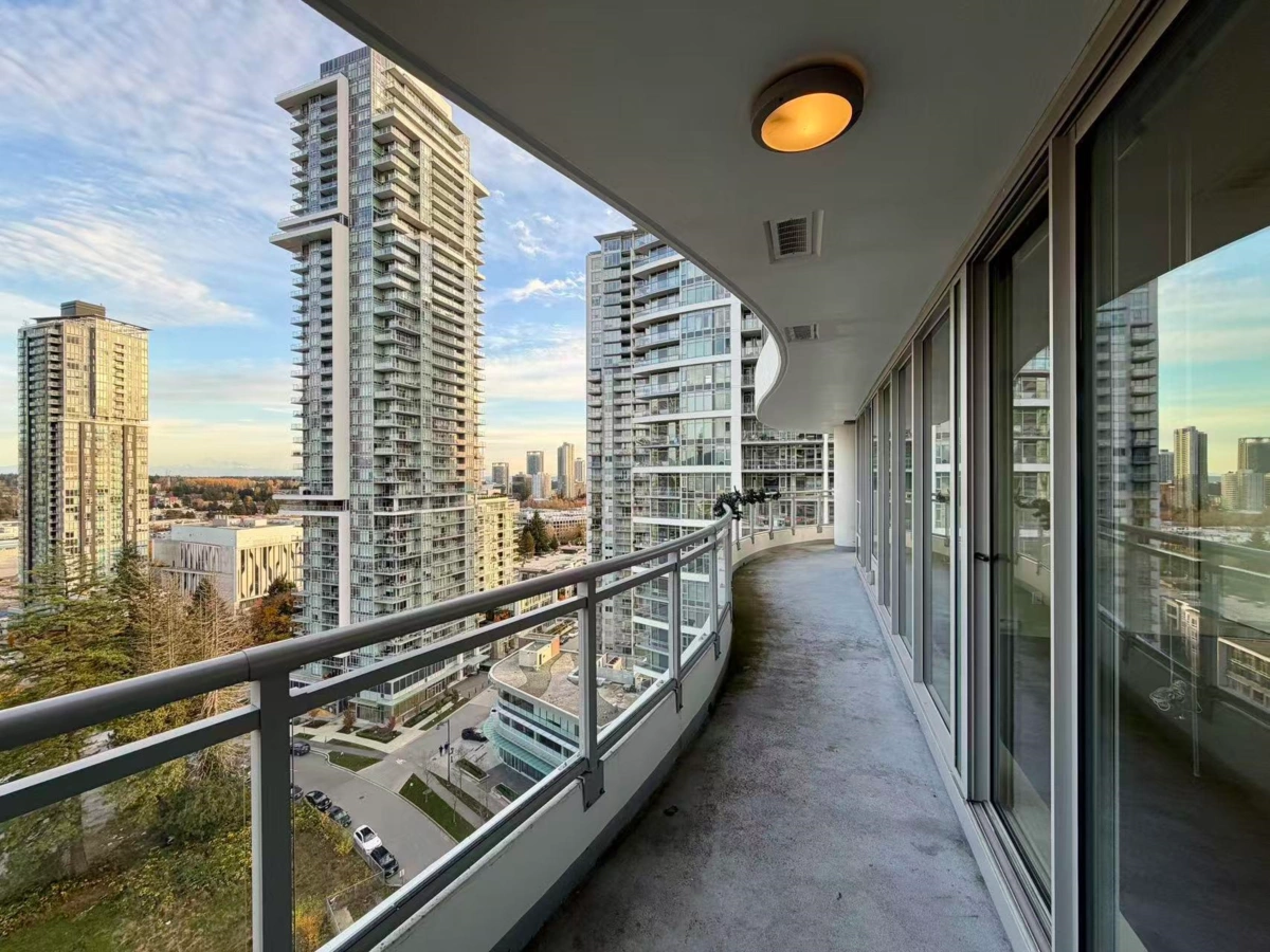 Basement Recreation Room Photo of 1705 13303 Central Avenue, Surrey, BC