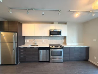 1705 13303 Central Avenue, Surrey, BC, Surrey — Apartment/Condo for sale