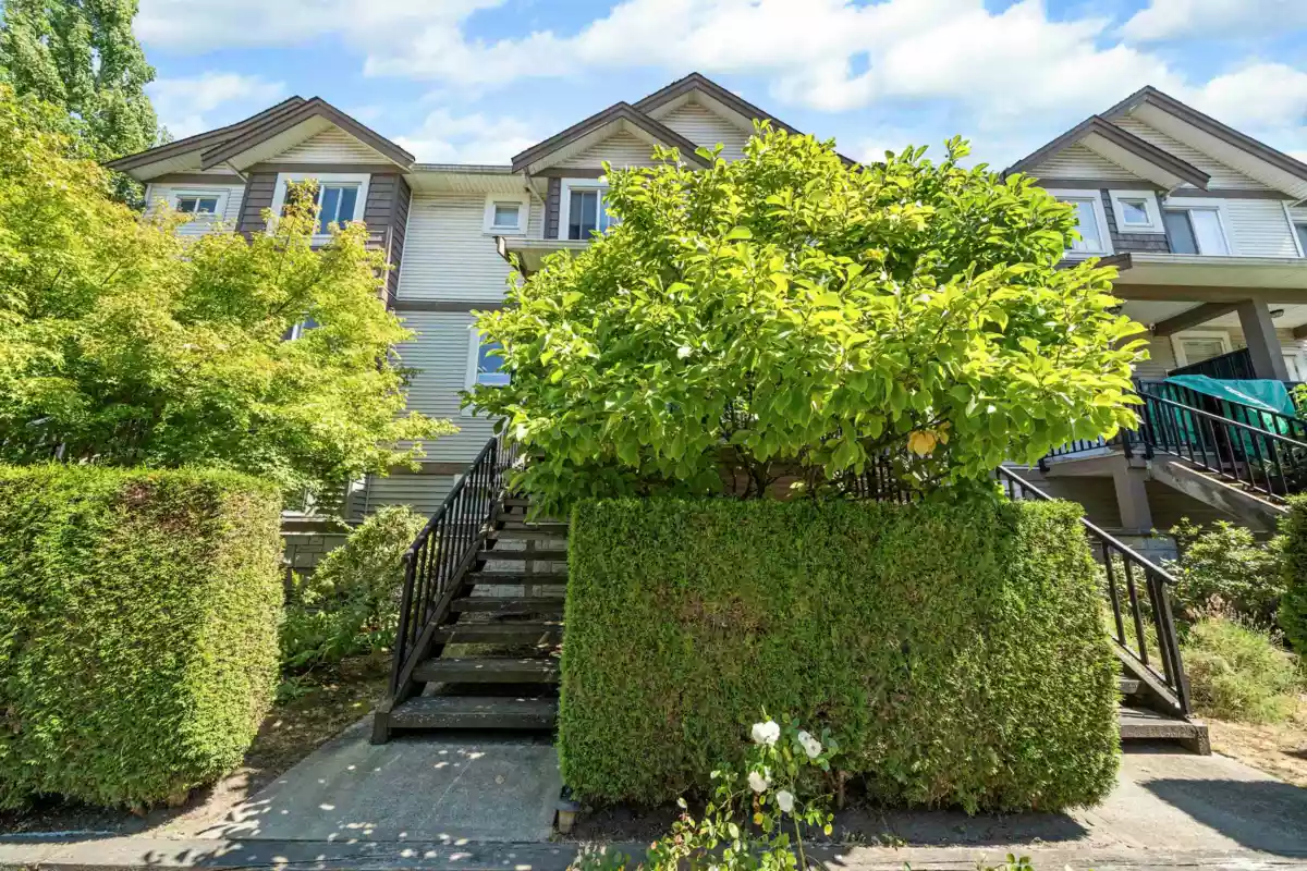 Office / Den Photo of 2 22788 Westminster Highway, Richmond, BC