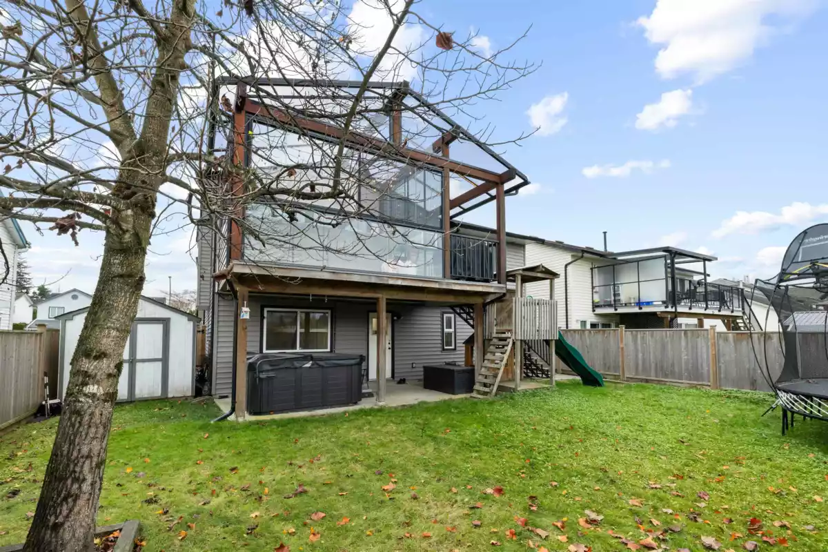 Garden / Landscaping Photo of 2740 272b Street, Langley, BC