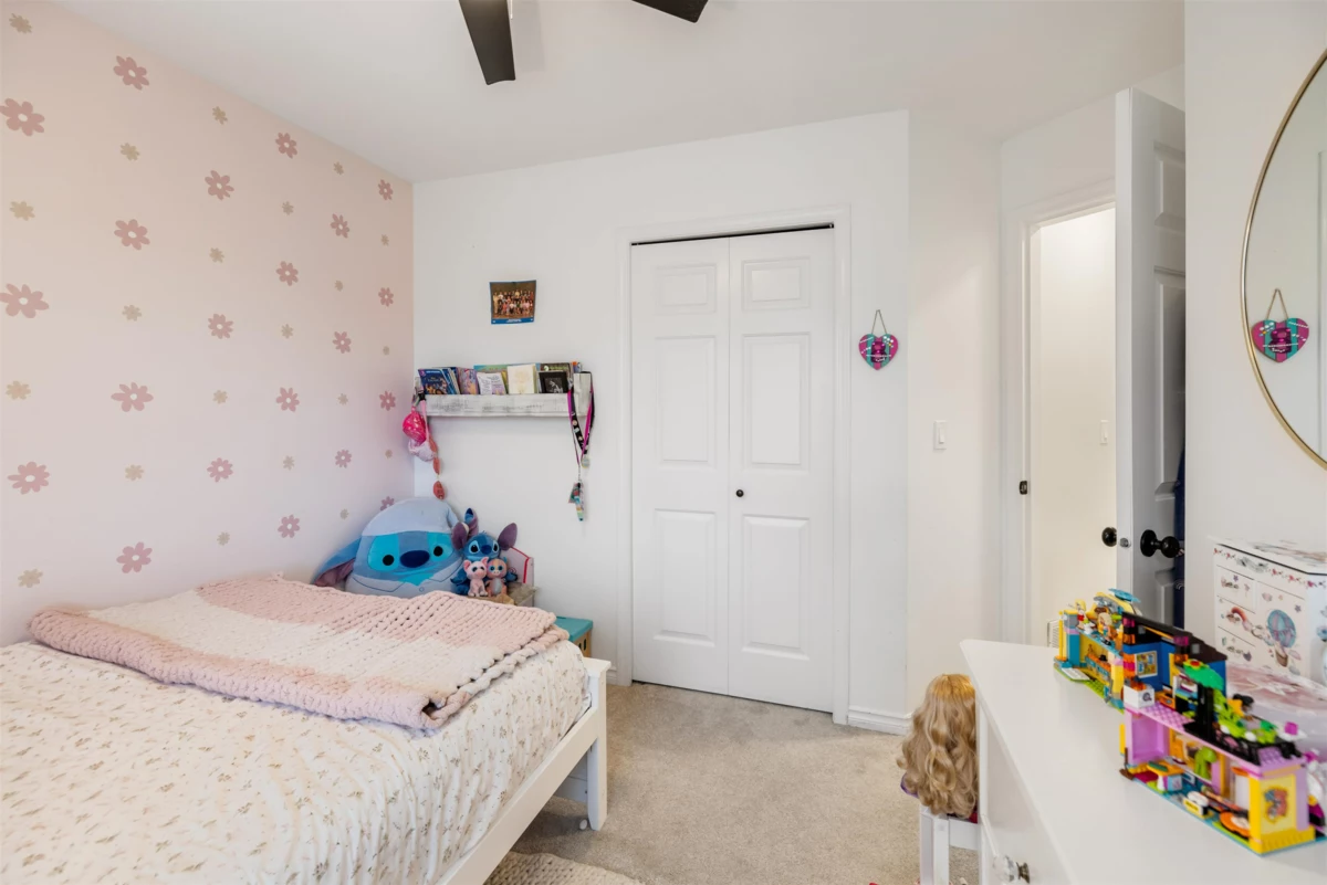 Laundry Room Photo of 2740 272b Street, Langley, BC