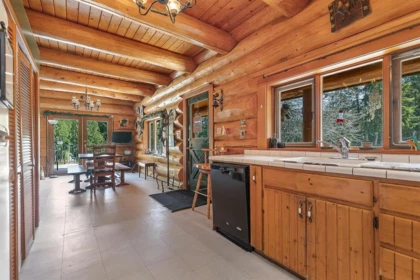 Outdoor Patio Photo of 12585 Ainsworth Street, Mission, BC