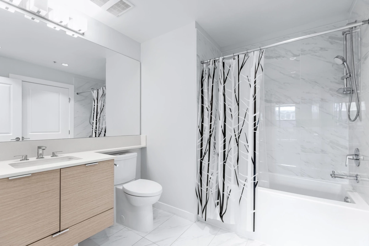 Primary Bathroom Photo of B319 8150 207 Street, Langley, BC