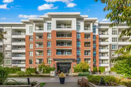 B319 8150 207 Street, Langley, BC, Langley — Apartment/Condo for sale