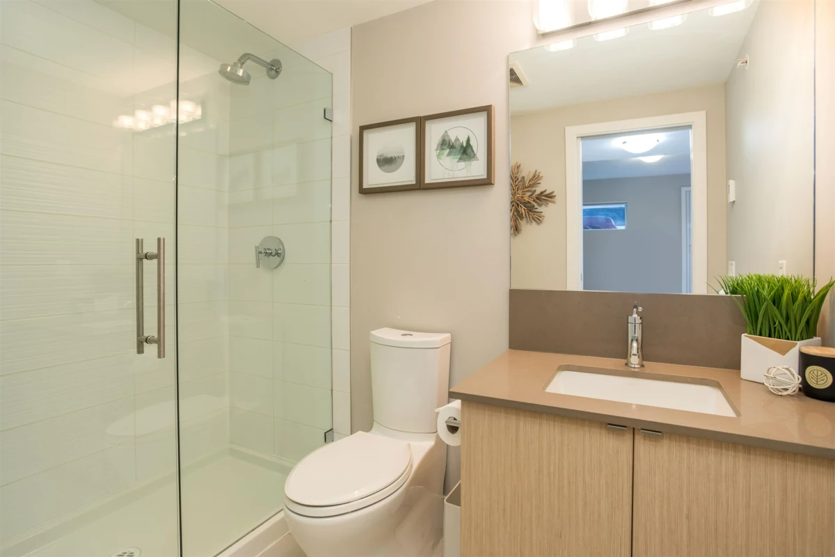 Backyard Photo of 414 262 Salter Street, New Westminster, BC