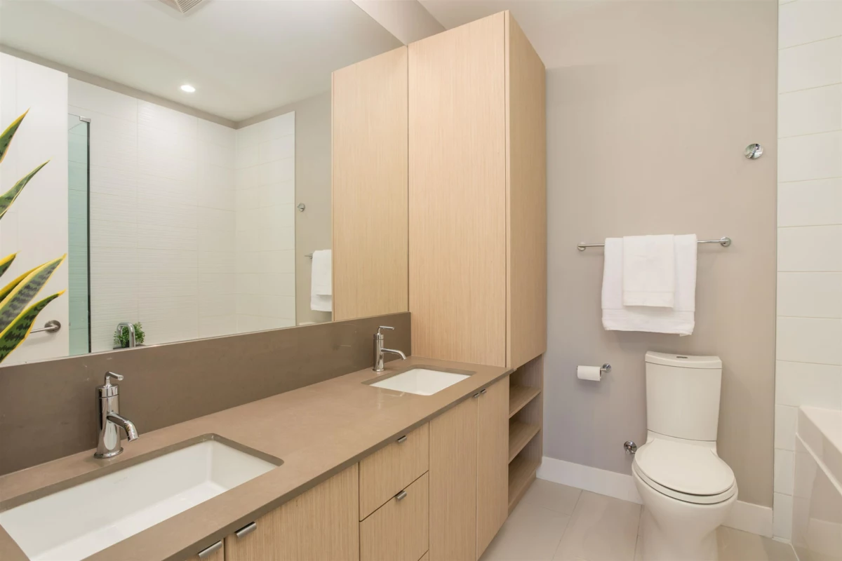 Basement Recreation Room Photo of 414 262 Salter Street, New Westminster, BC