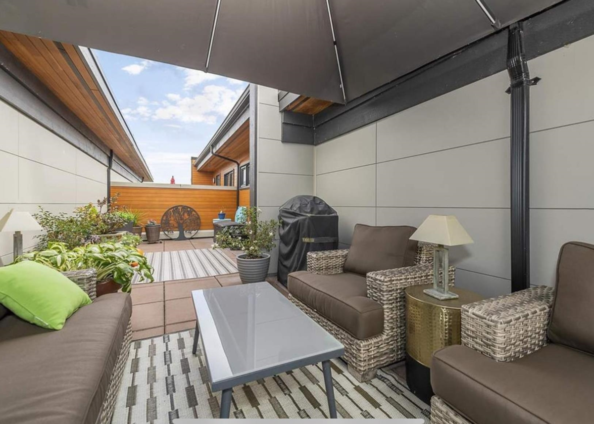 Garden / Landscaping Photo of 414 262 Salter Street, New Westminster, BC