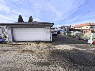 Breakfast Nook Photo of 6174 Tyne Street, Vancouver, BC