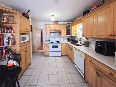 Kitchen Photo of 6174 Tyne Street, Vancouver, BC