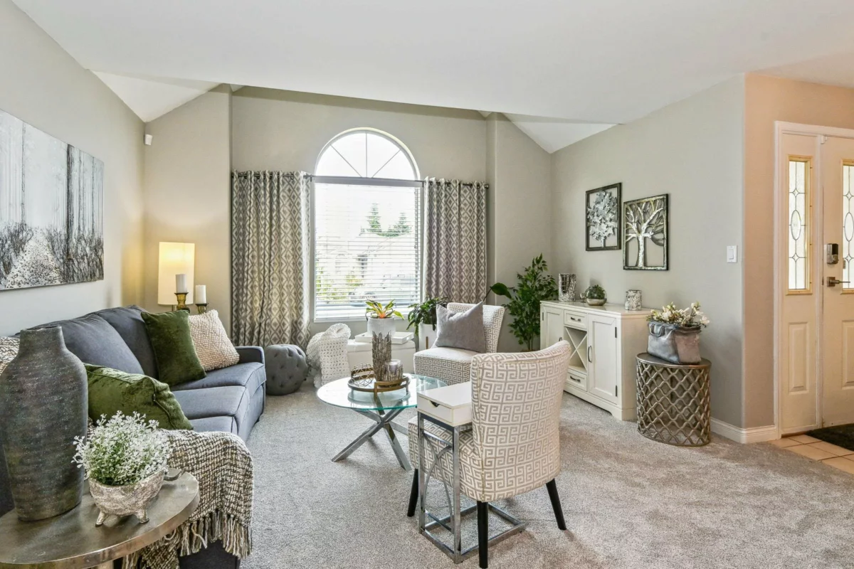 Kitchen Photo of 11450 207a Street, Maple Ridge, BC
