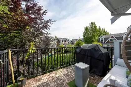 Laundry Room Photo of 30 15988 32 Avenue, Surrey, BC
