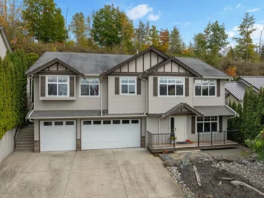 3330 Goldstream Drive, Abbotsford, BC, Abbotsford — Single Family Residence for sale