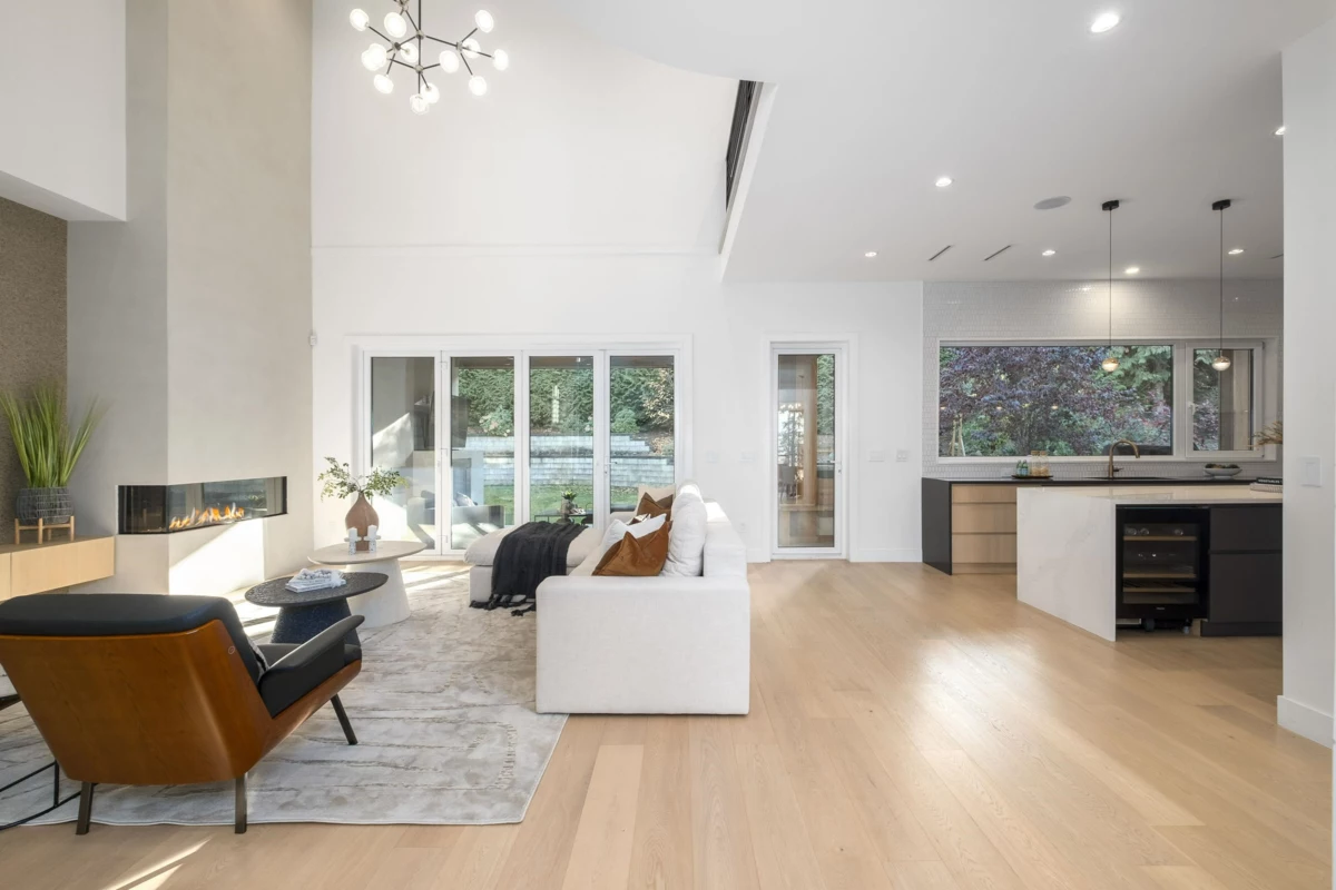 Kitchen Island Photo of 16690 Mcnair Drive, Surrey, BC