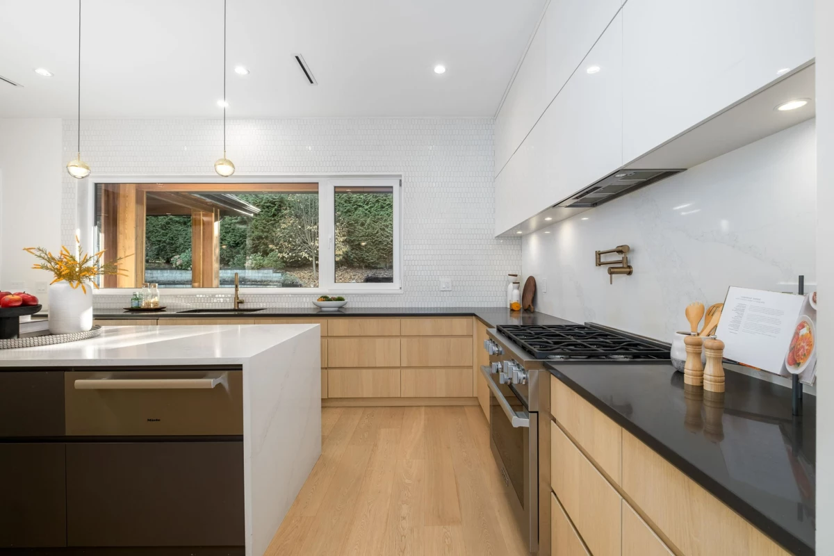 Primary Bedroom Photo of 16690 Mcnair Drive, Surrey, BC