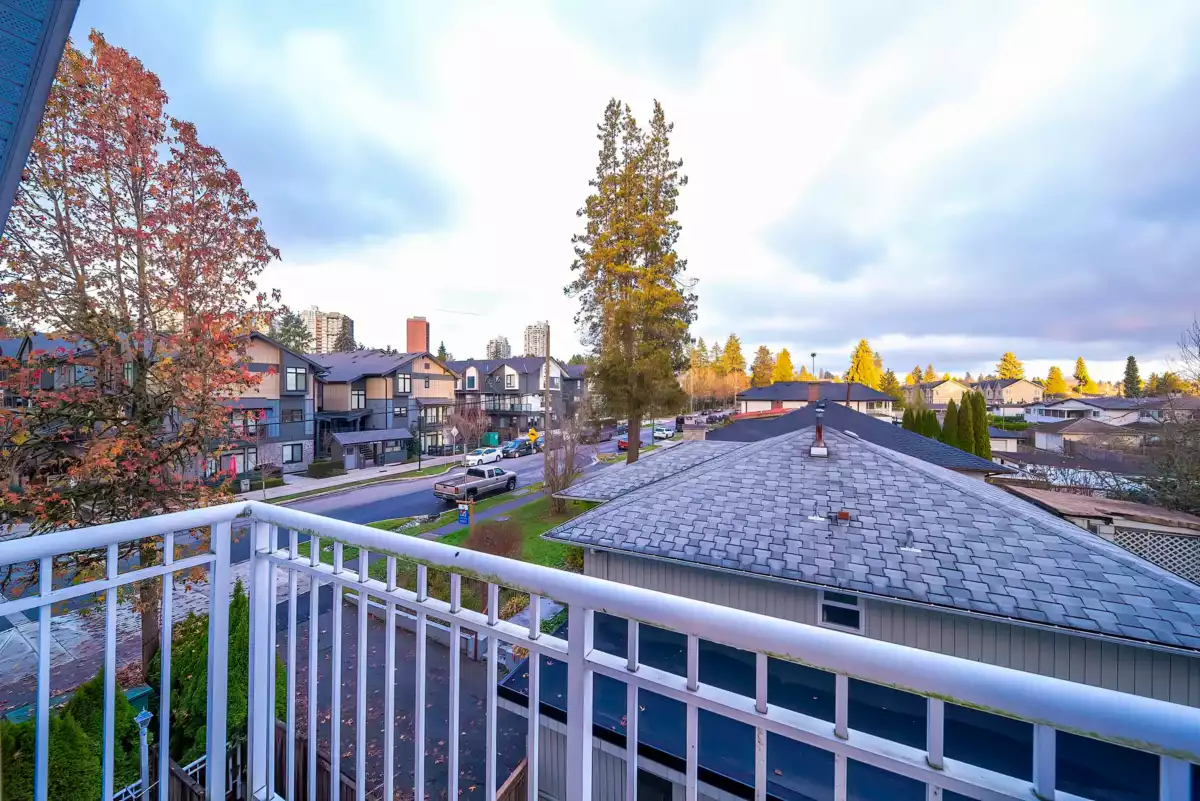 Outdoor Deck Photo of 03 7128 17th Avenue, Burnaby, BC