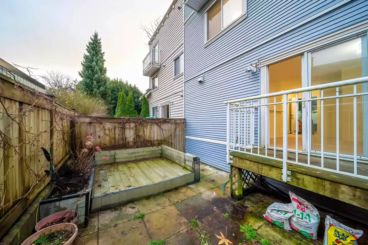 Outdoor Patio Photo of 03 7128 17th Avenue, Burnaby, BC