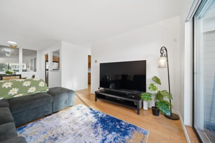 Pantry Photo of 104 15290 Thrift Avenue, White Rock, BC