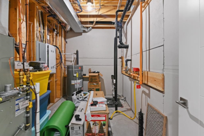 Garage Interior Photo of 8 43680 Chilliwack Mountain Road, Chilliwack, BC