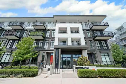 201 13933 105 Boulevard, Surrey, BC, Whalley — 1 bed apartment/condo for sale