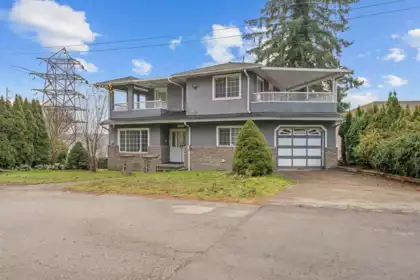 Family Room Photo of 2312 Marine Drive, New Westminster, BC