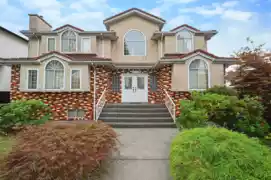6889 Kerr Street, Vancouver, BC