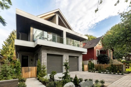 2 7 E 23rd Avenue, Vancouver, BC, Vancouver — Half Duplex for sale
