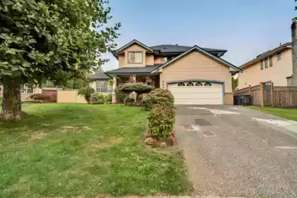 8662 141b Street, Surrey, BC, Bear Creek Green Timbers — 5 bed single family residence for sale