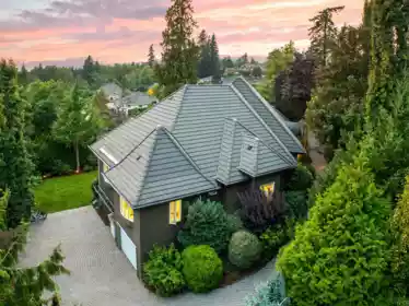 18638 54a Avenue, Surrey, BC, Surrey — Single Family Residence for sale