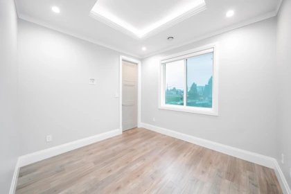 Hallway Photo of 9631 Patterson Road, Richmond, BC